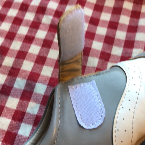 Oxford Toddler Shoes - size 9 - Picture 8 of 8